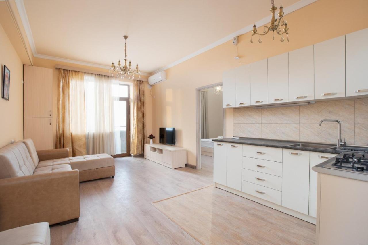 On Argishti 11 Apartment *