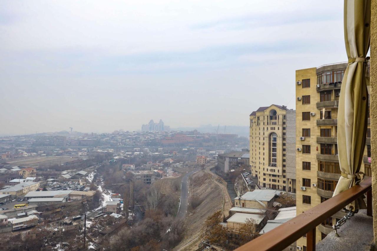 On Argishti 11 Yerevan